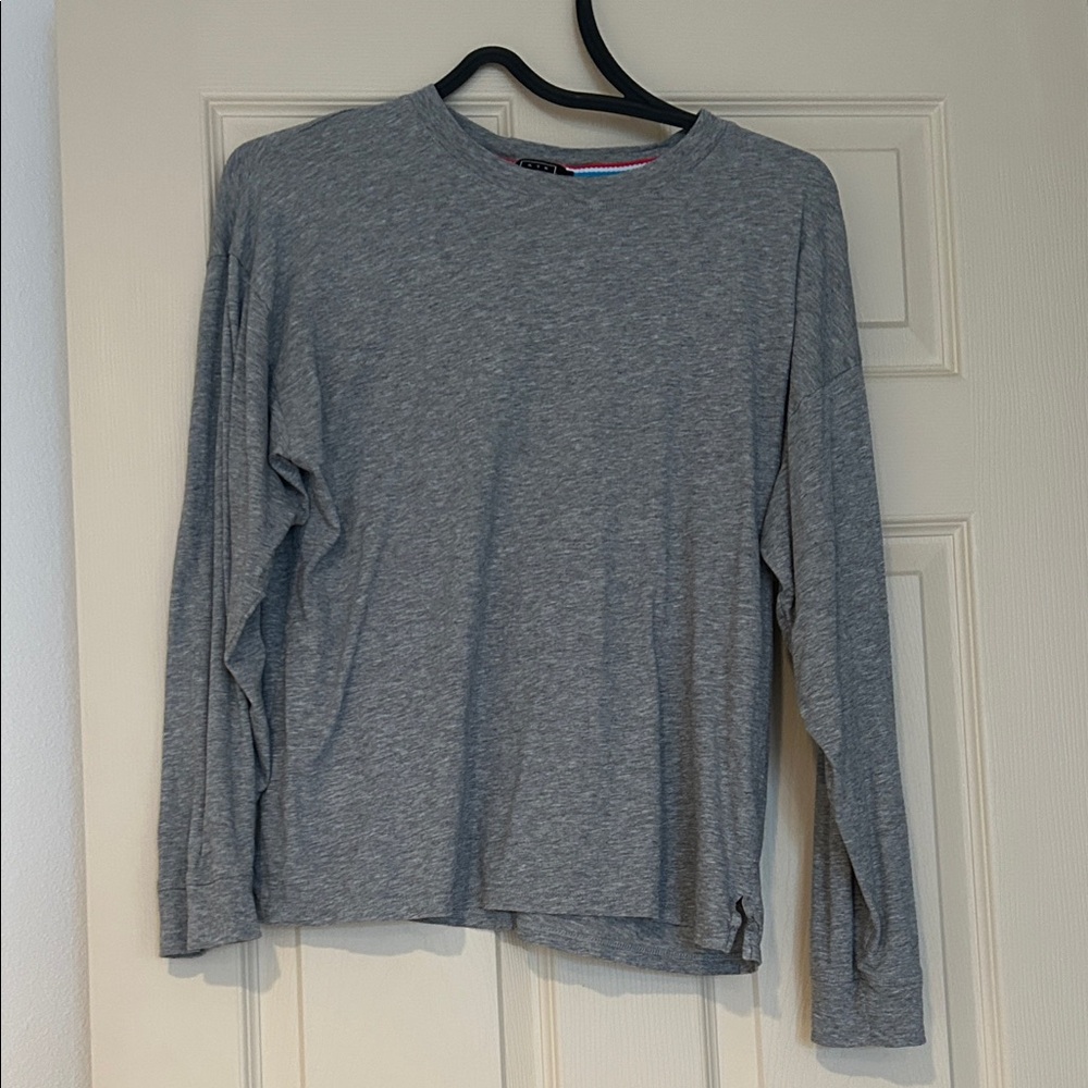 AYR Heather Gray Long Sleeve women tee XS